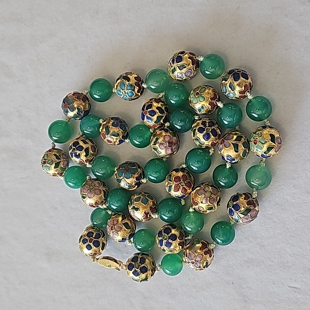 Rare Chinese Champleve Cloisonne Enamel Jadine/Green Chalcedony Beads Necklace. - Picture 2 of 8